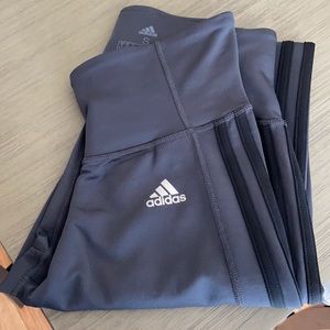 Women’s Adidas leggings